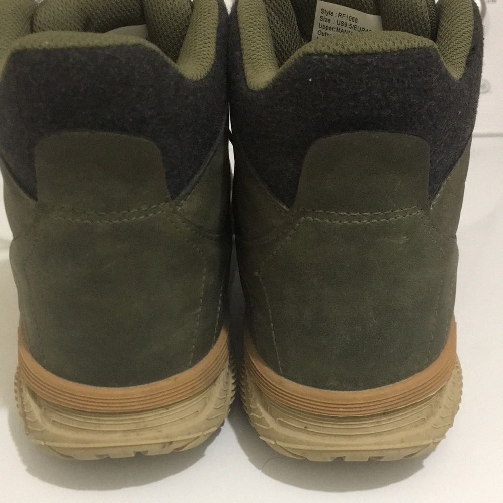 Reserved Footwear 6 Eye Hiking Style Boot EUC fall earth tones for fall & winter - Picture 4 of 6